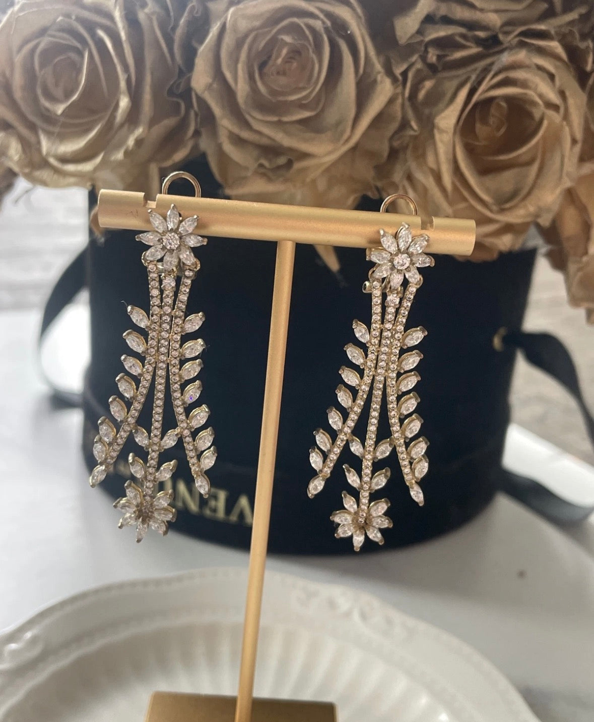 Maravelle Earrings