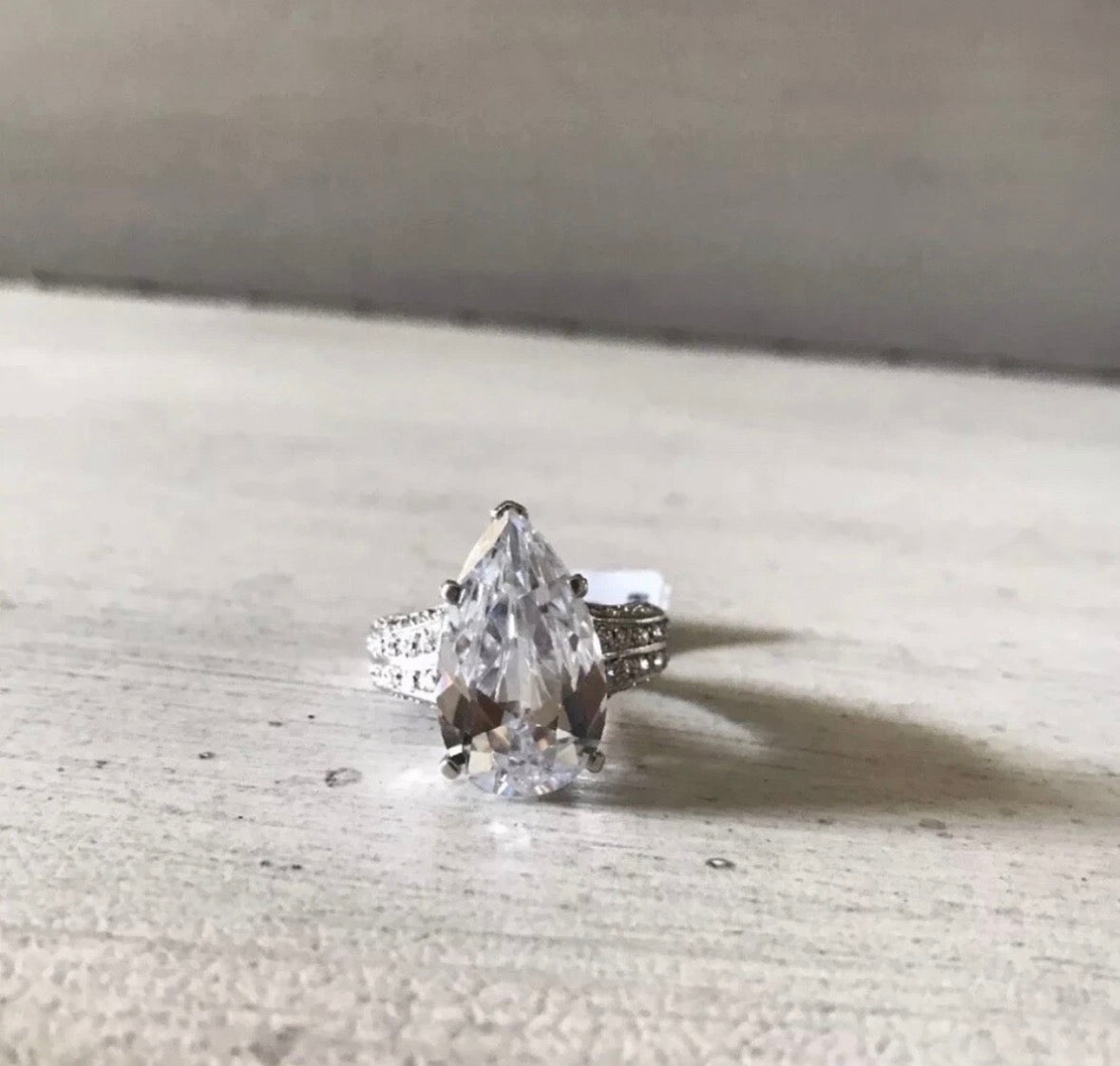 Elowen Ring