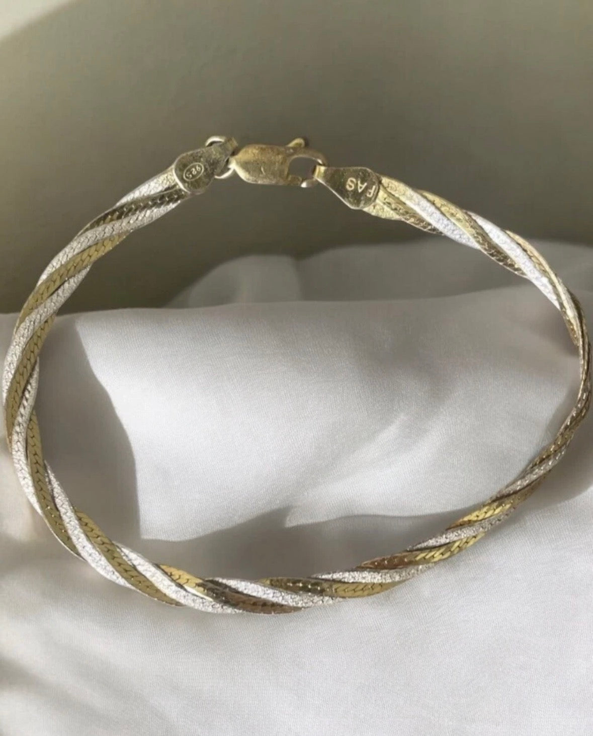 Elara Bracelet