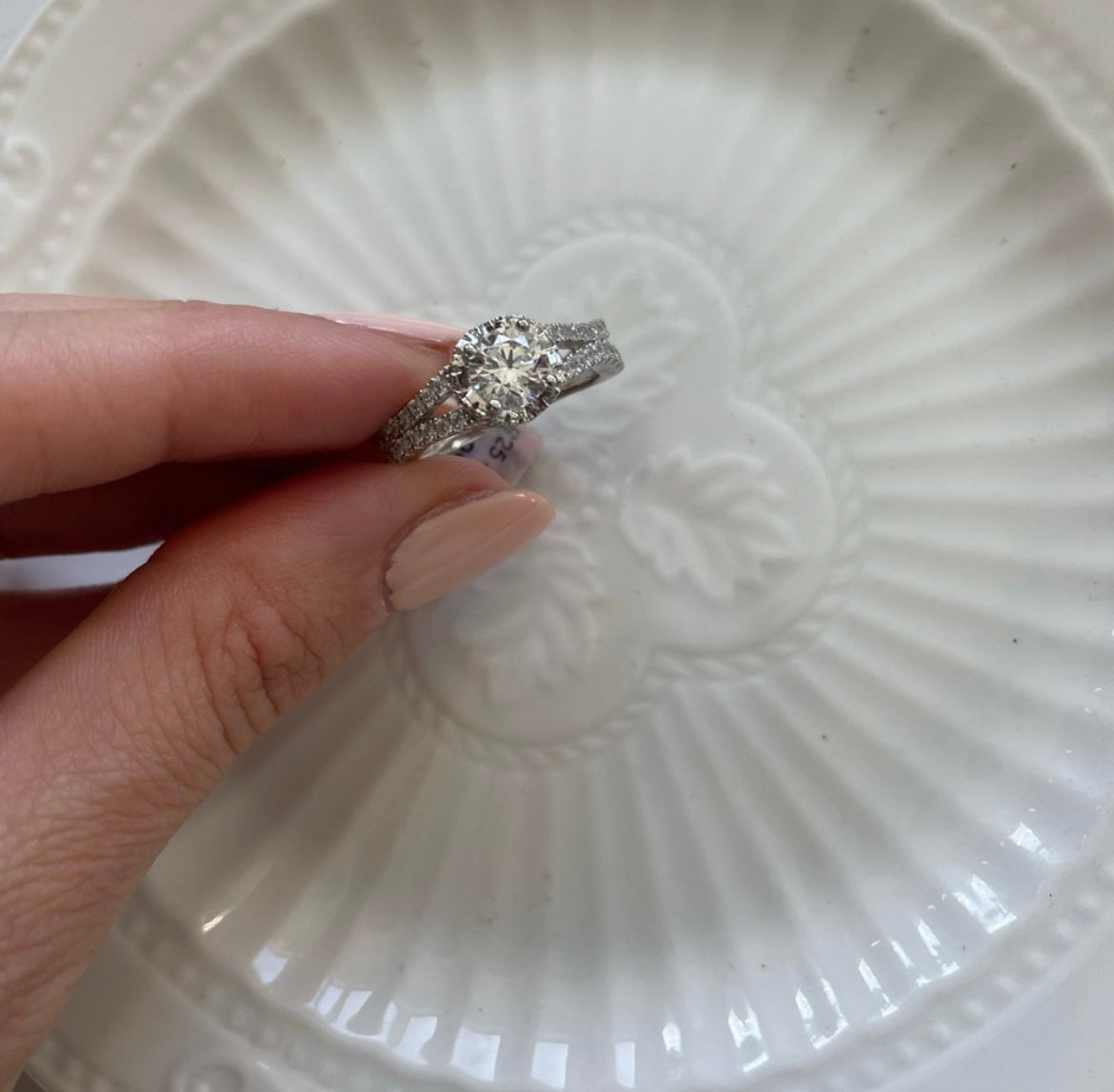Claire Ring